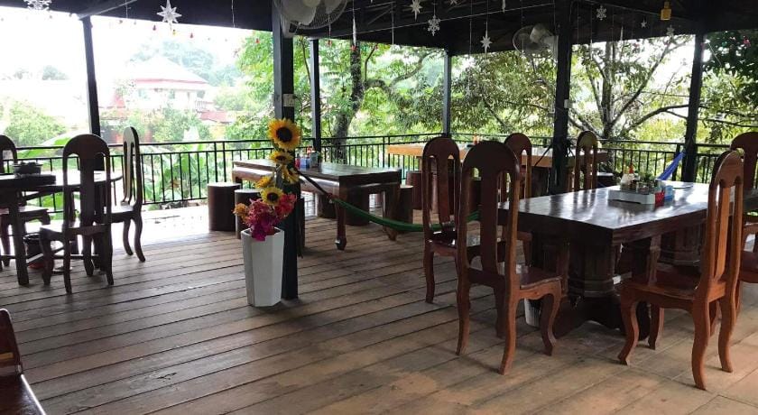 Manel Guesthouse and Restaurant Bed and Breakfast in Cambodia