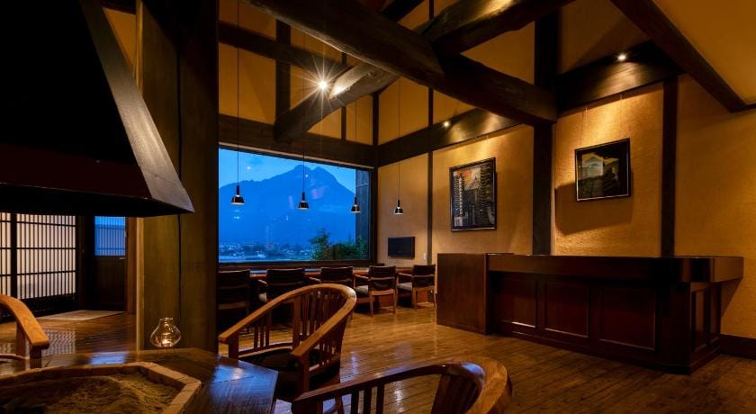 Yufuin Onsen Toshoan Ryokan in Japan