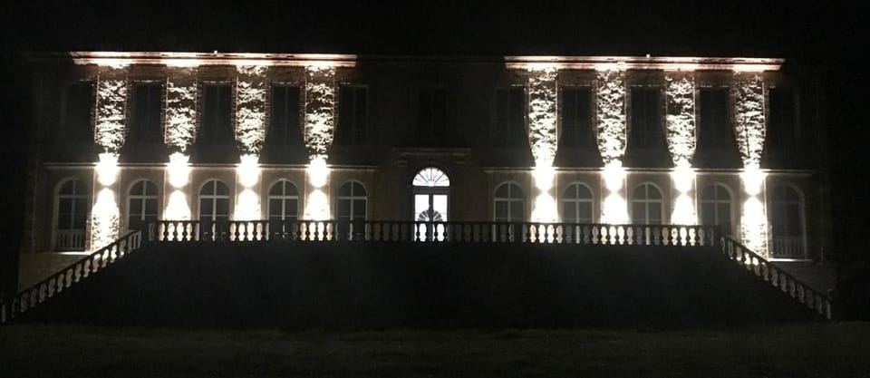 Château de Tauzies, The Originals Relais Apartment hotel in Gaillac