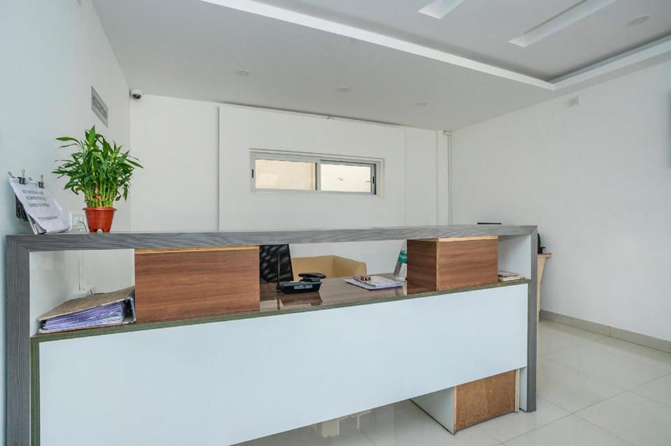 Collection O Cosmopolitan Hotel in Tamil Nadu