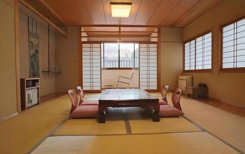 Ryokan Hikarinoie Hotel in Japan