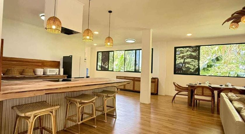 Vailtin Home Point Apartment in Central Visayas