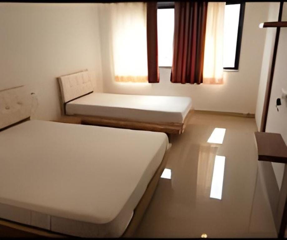 Hotel Kesar Residency Hotel in Maharashtra