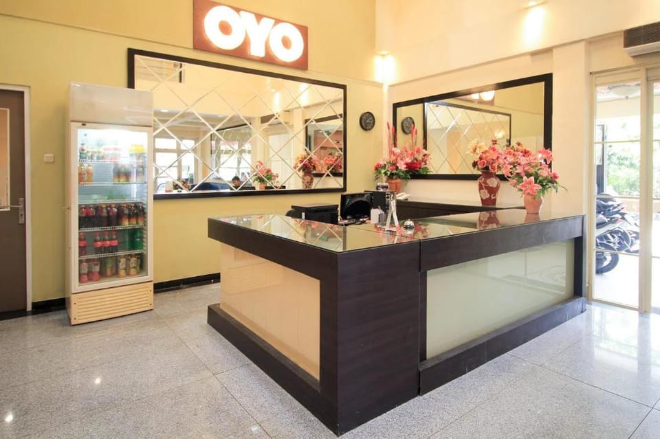 Capital O 175 K-60 Residence Hotel in Surabaya