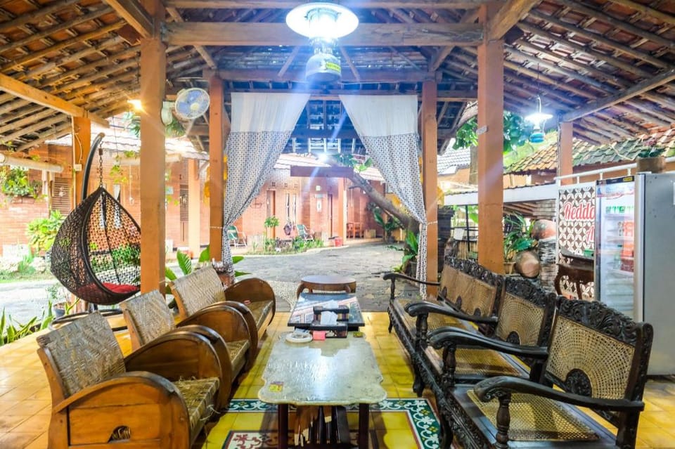 RedDoorz Syariah near Akmil Magelang Bed and Breakfast in Indonesia