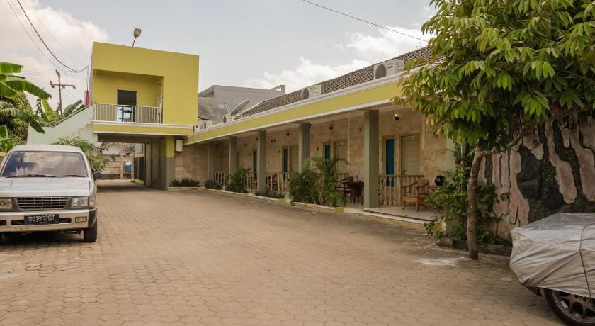 Urbanview Hotel Nugraha Palembang by RedDoorz Hotel in Indonesia