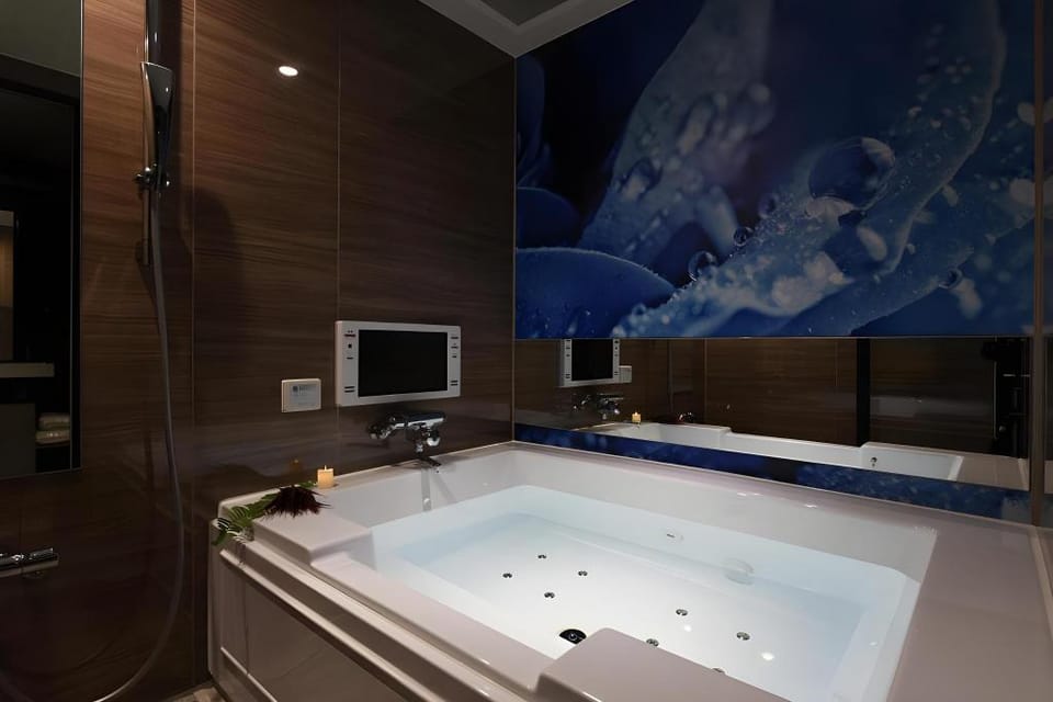 Hotel ZEN Sennichimae - Adult Only Hotel in Osaka