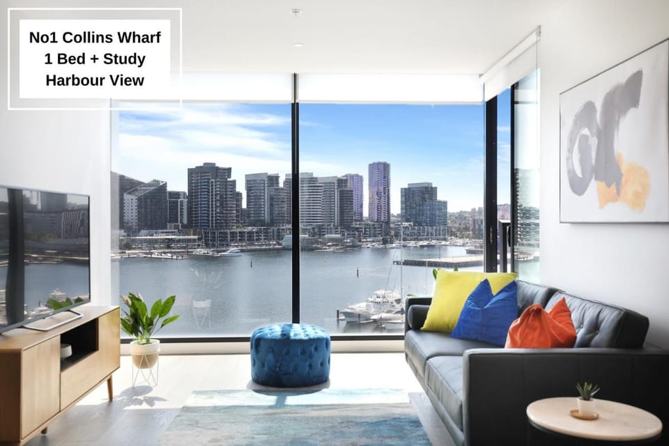 Orange Stay at Collins Wharf Apartment in Melbourne