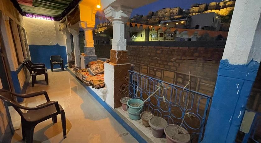 Mirvana Guest House & Camel safari Bed and Breakfast in Sindh