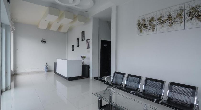 RedDoorz Syariah near Jamtos Jambi Bed and Breakfast in Indonesia