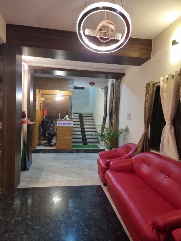 Hotel Shahee Pearl Hotel in Maharashtra