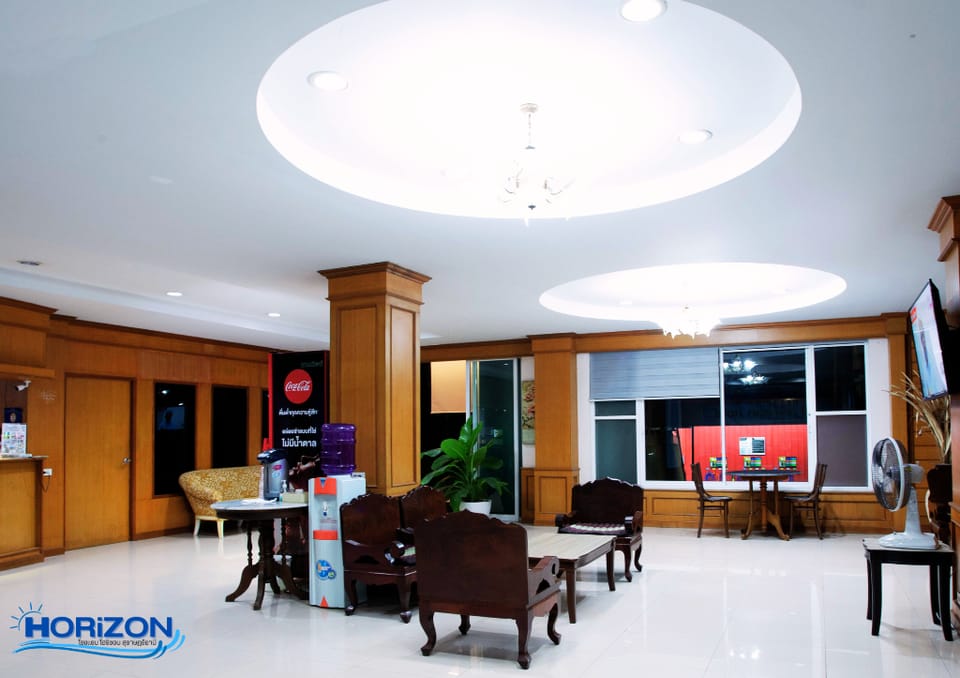 Horizon Hotel Hotel in Surat Thani Changwat