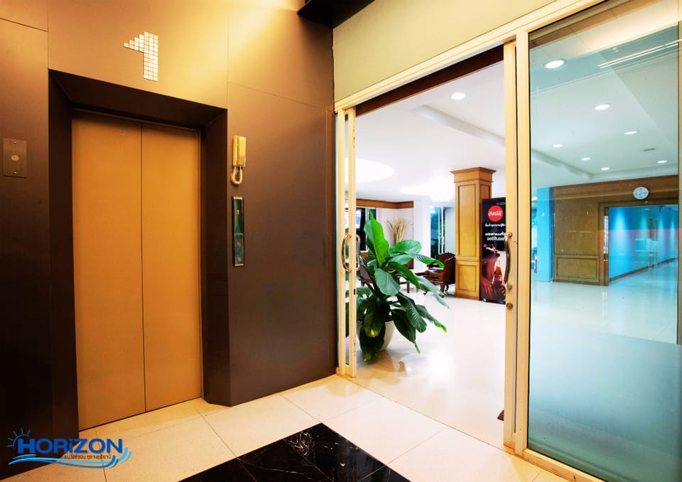 Horizon Hotel Hotel in Surat Thani Changwat