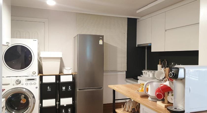 Hongdae Cheese Guesthouse Bed and Breakfast in Seoul