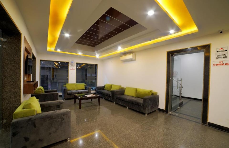 HOTEL PERIDOT Hotel in New Delhi