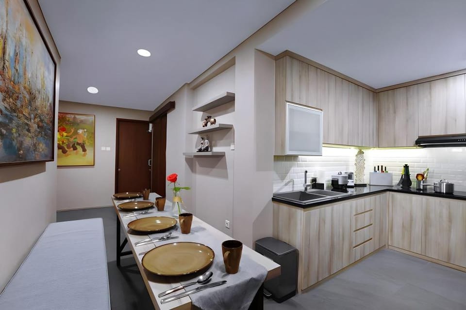 S7 SUITES GANDARIA Hotel in South Jakarta City