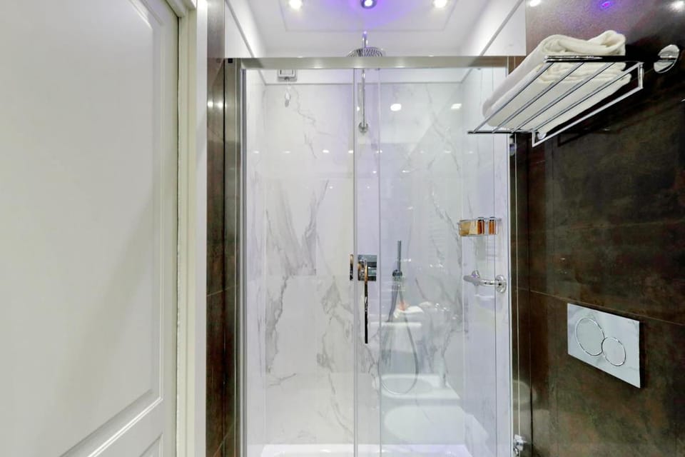 Piazza Venezia Grand Suite Bed and Breakfast in Rome