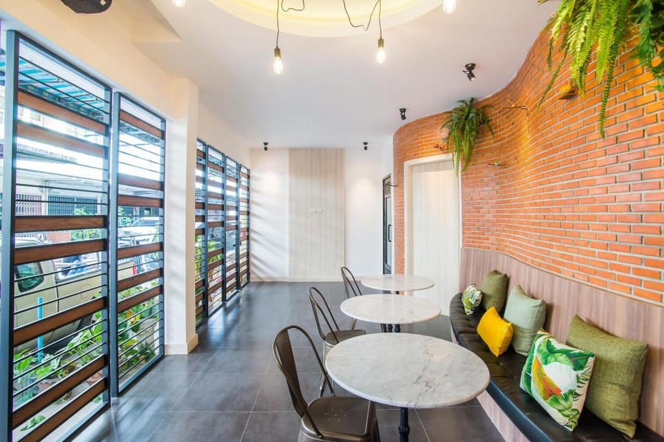 Bann Aim - No Parking Hotel in Bangkok