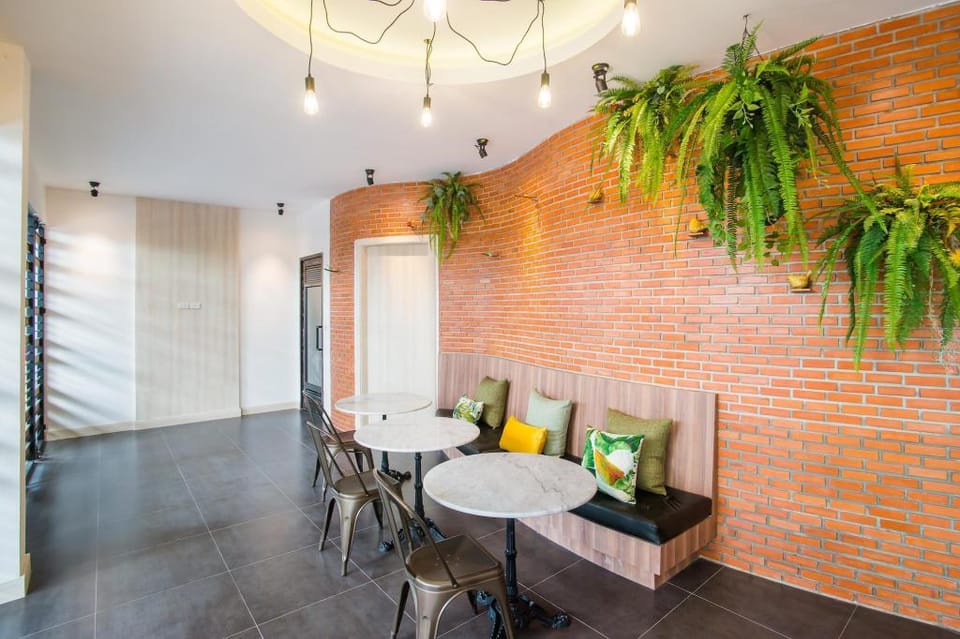 Bann Aim - No Parking Hotel in Bangkok