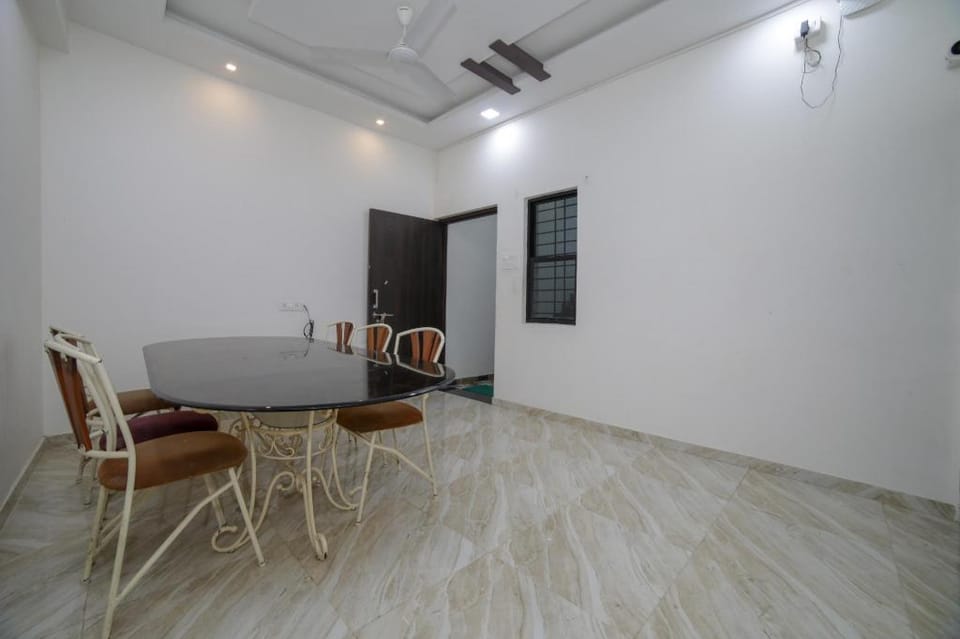 Hotel O Seva Service Apartment Hotel in Maharashtra