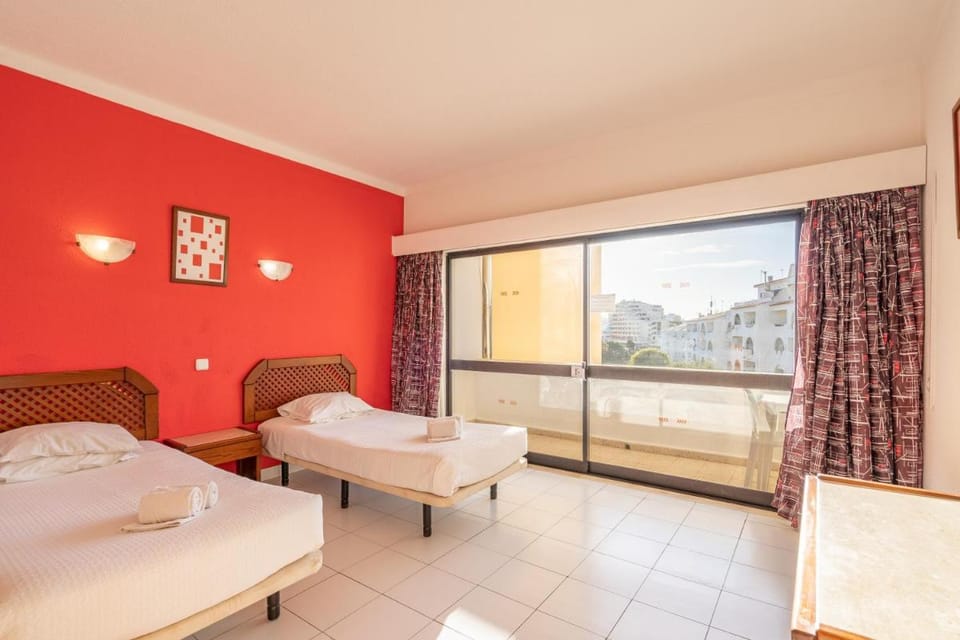 Eirasol by Umbral Apartment in Albufeira
