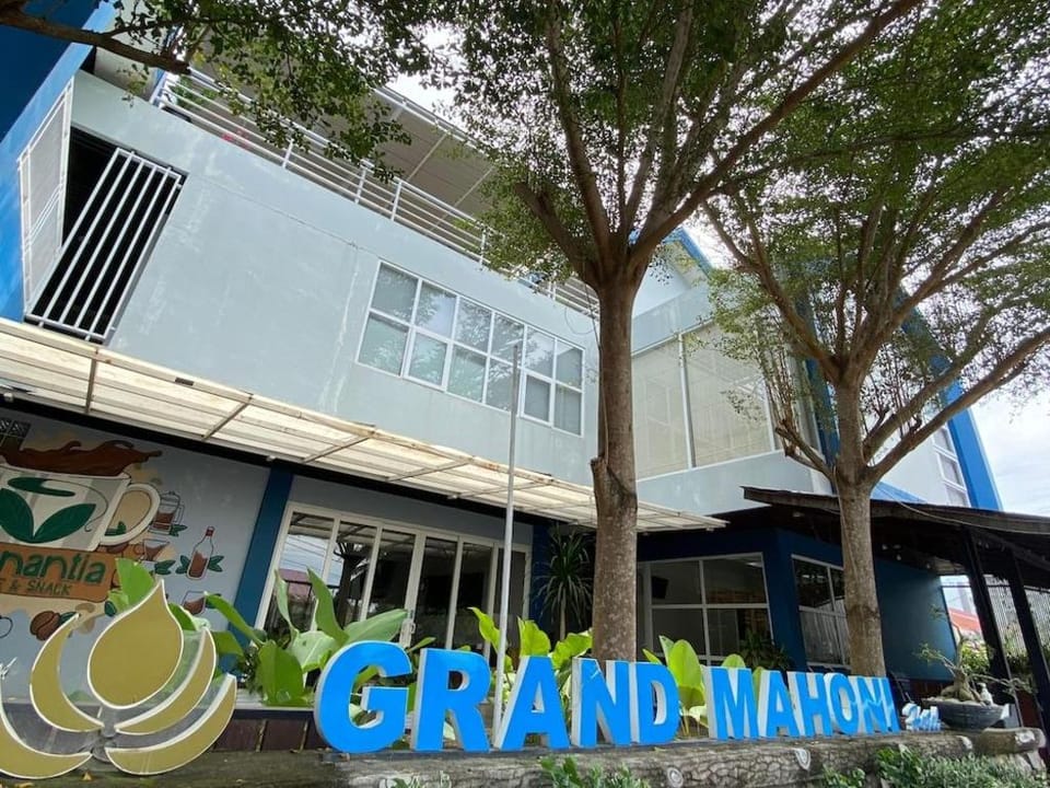 Grand Mahoni Hotel Hotel in Indonesia