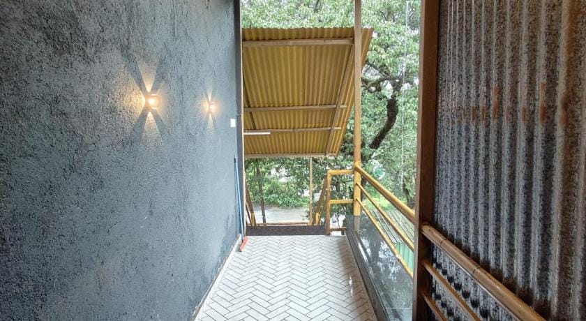 Bluebell Residency Bed and Breakfast in Maharashtra