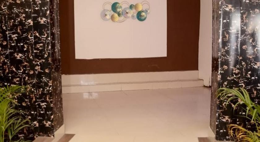Hotel Raas Ramayana Hotel in Lucknow