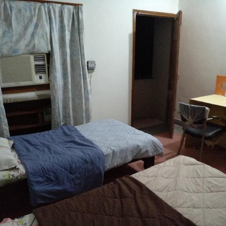 BEST HOMESTAY CENTRALLY LOCATED CHANDIGARH INDIA B&B Vacation rental in Chandigarh
