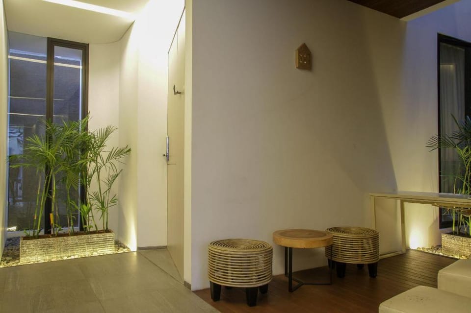 Tujutiga Suites Hotel in South Jakarta City