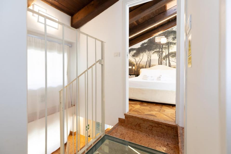 BolognaRoomscom - Isaia Garden Private Garden Spa Bath Vacation rental in Bologna