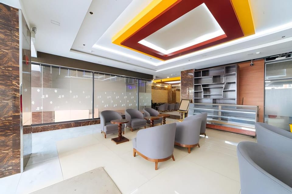 RedDoorz Plus @ Winter Benitez Cubao Hotel in Quezon City
