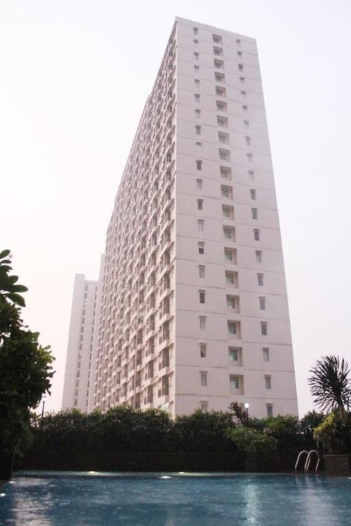 OYO 266 Margonda Residence 5 Hotel in West Java