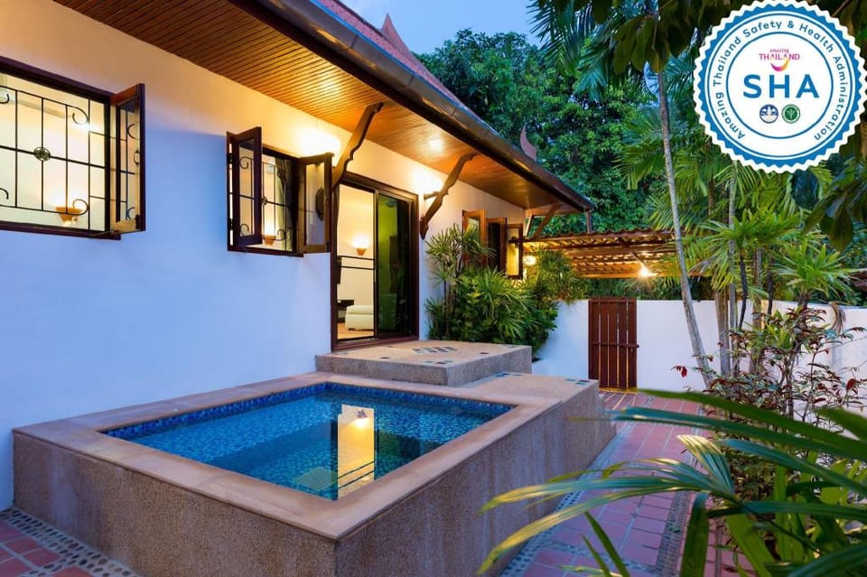 Thai Jacuzzi 2BR Villa Nikkie 2 in Tropical Nature Villa in Rawai