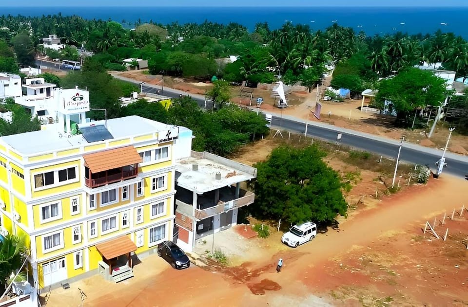 Le Holiday Inn Hotel in Puducherry