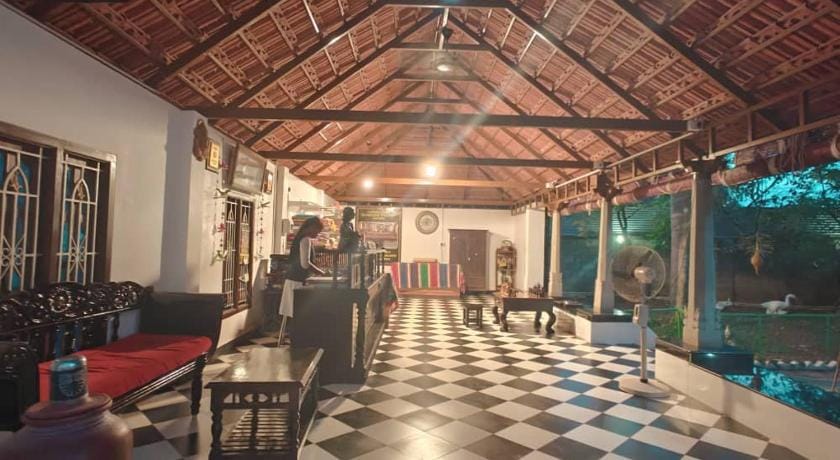 Chola Heritage Hotel in Tamil Nadu