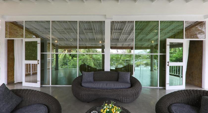 Villa cork Bed and Breakfast in Galle
