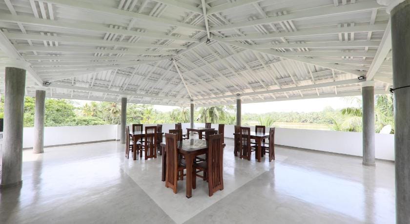 Villa cork Bed and Breakfast in Galle