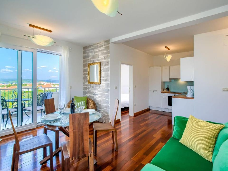 Villa in Murter with pool Hotel in Murter