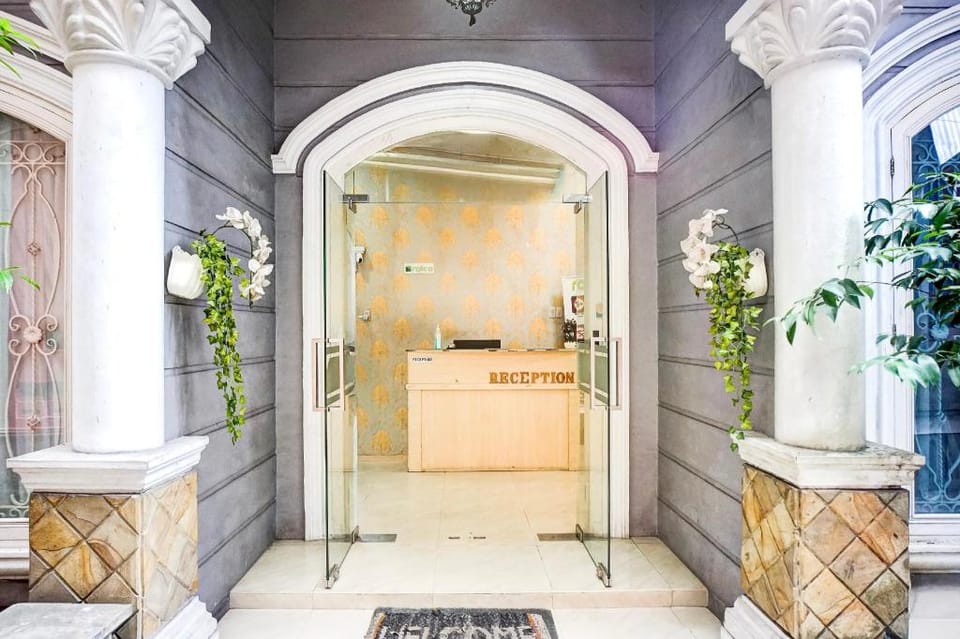 Hotel O Medan City Near Lapangan Benteng Formerly Ralica Residence Hotel in Indonesia