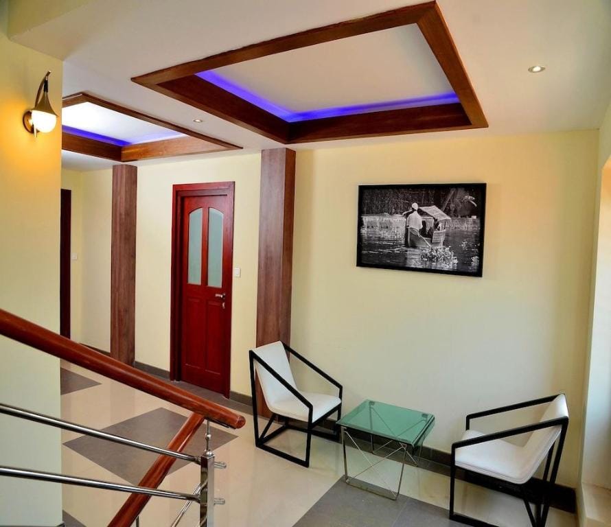 French Avenue Hotel in Kerala
