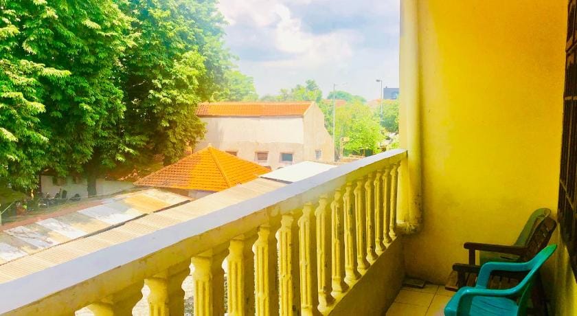 Dharmawati Homestay Syariah Vacation rental in Surabaya
