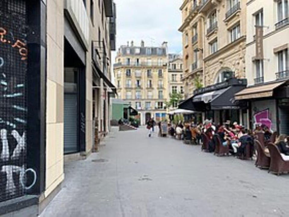 Bridgestreet Le Marais - Leshalles - République Apartment in Paris