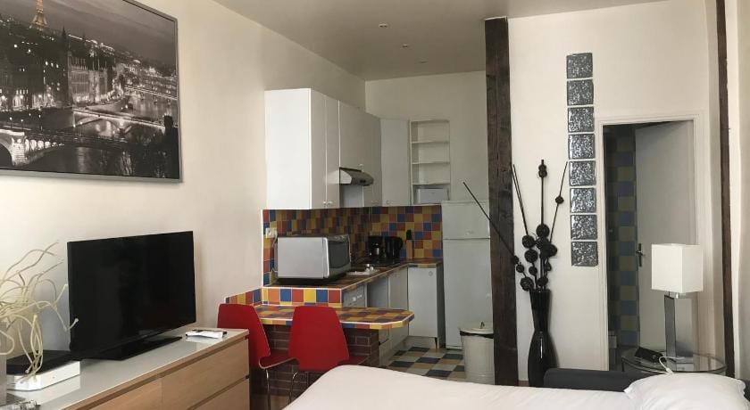 Bridgestreet Le Marais - Leshalles - République Apartment in Paris