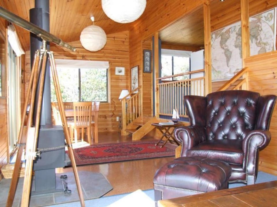 Bruny Island Escapes Accommodation Campground/ 
RV Resort in South Bruny