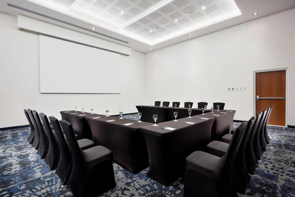 Fairfield Inn & Suites by Marriott Cancun Airport Hotel in Cancun