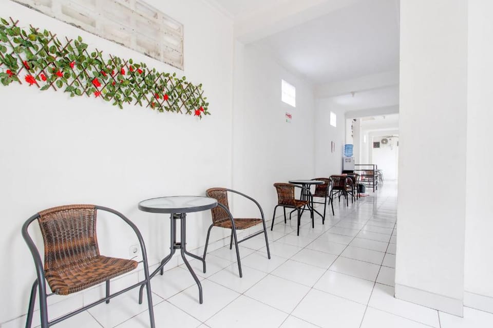 Hotel O near Plaza Ambarrukmo Yogyakarta formerly Wisma Arya 2 Hotel in Special Region of Yogyakarta
