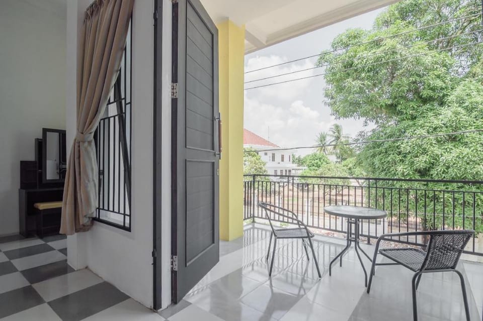 RedDoorz Syariah near Sultan Thaha Airport Jambi Bed and Breakfast in Indonesia