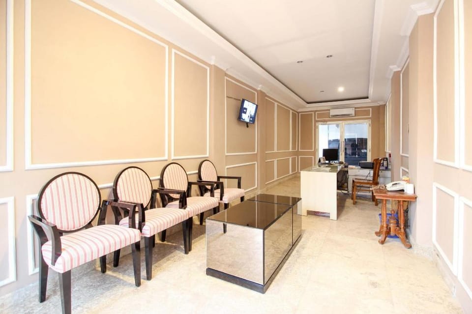 RedDoorz near Stadion Manahan Solo Bed and Breakfast in Special Region of Yogyakarta