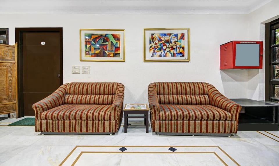Itsy Hotels Arien International Hotel in New Delhi